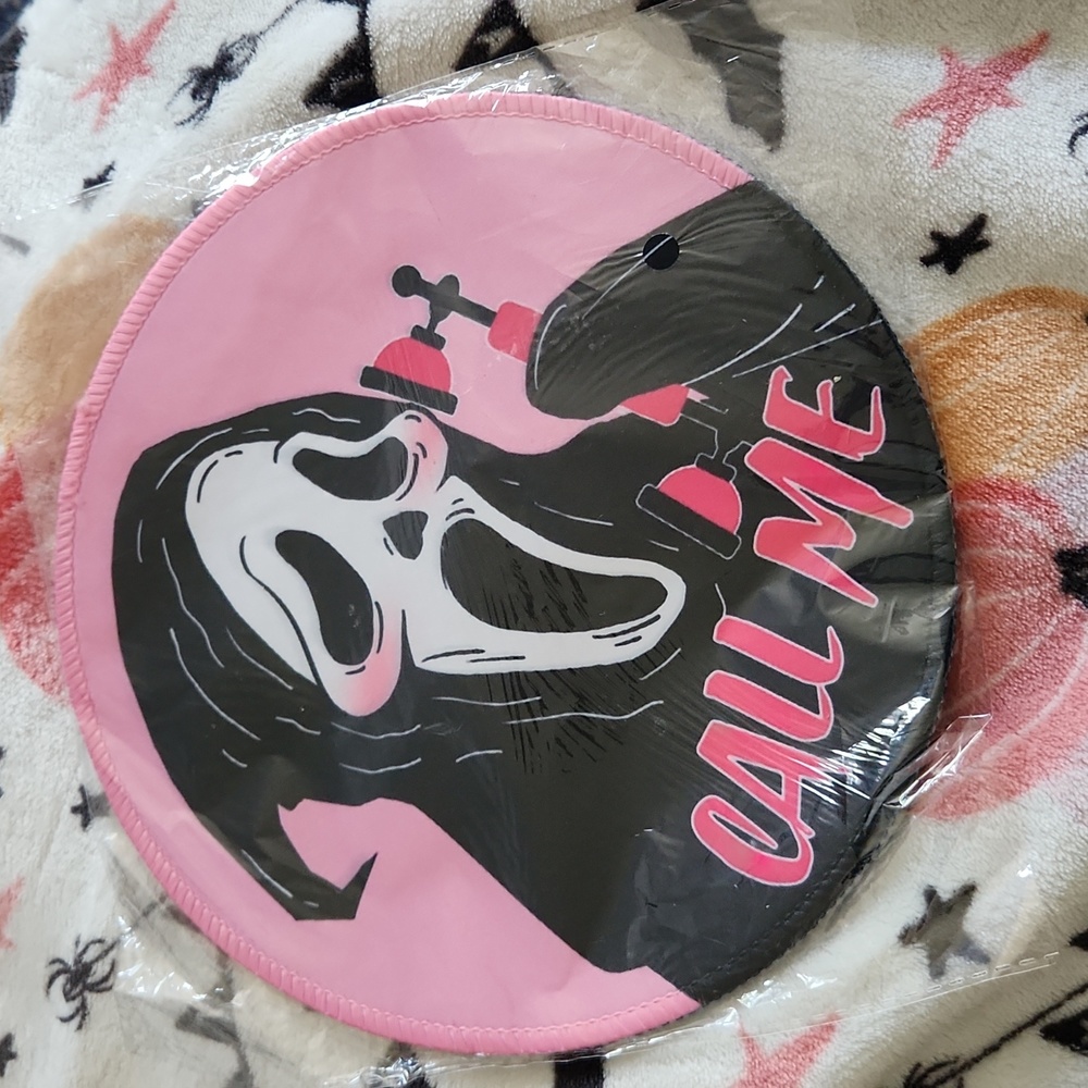 Ghost face mouse pad